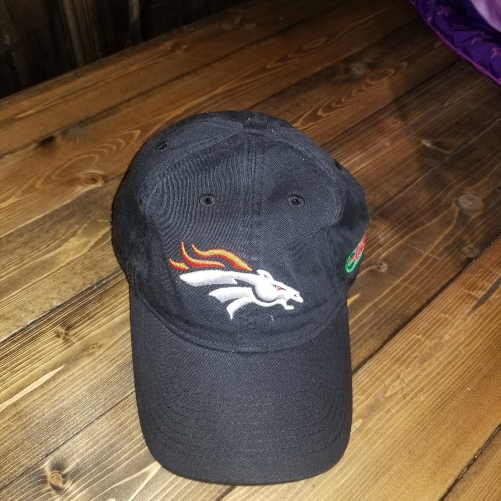 Denver Broncos hat